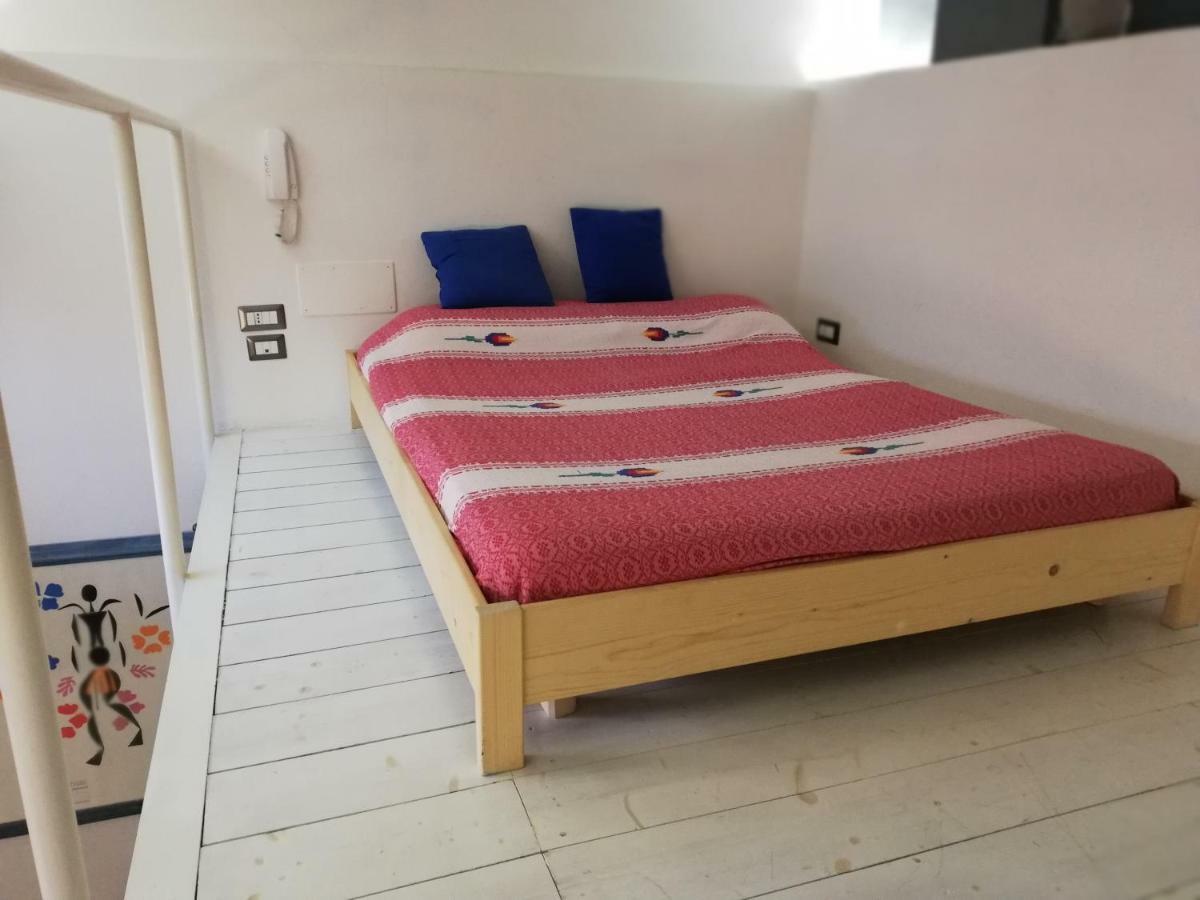 Appartement Blu Klein à Foligno Extérieur photo