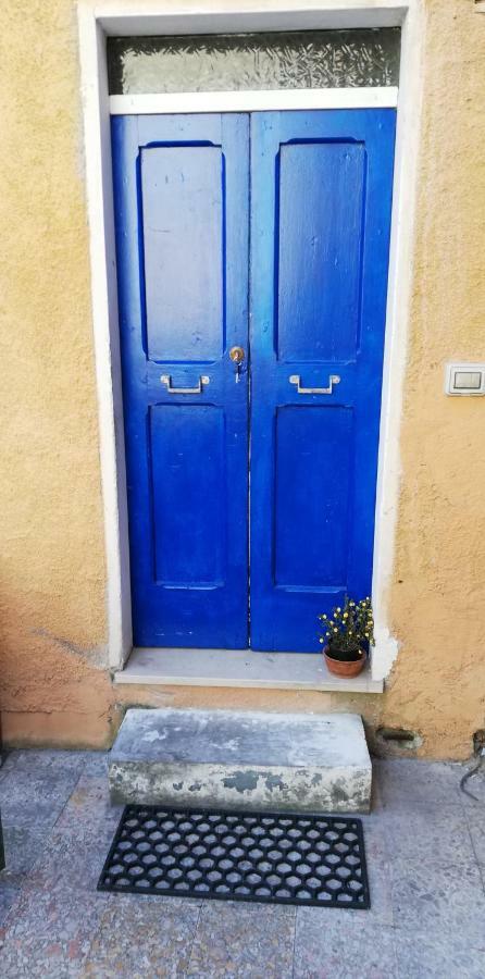 Appartement Blu Klein à Foligno Extérieur photo